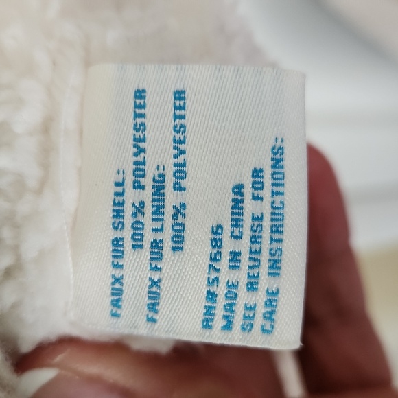 Cozy Tan Sherpa Jacket, Large, Like New - Picture 5 of 6